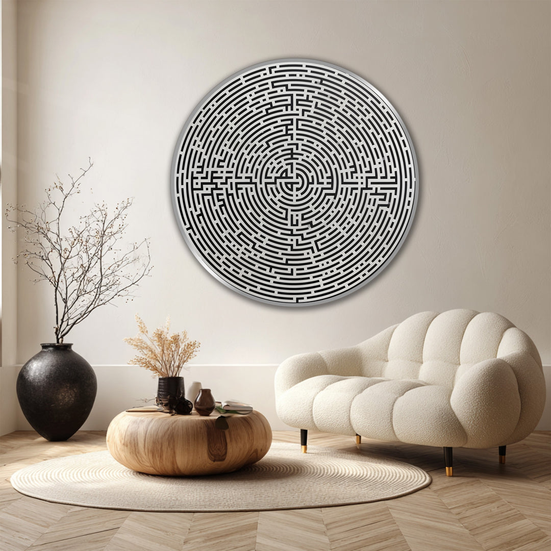 minimal round maze artwork