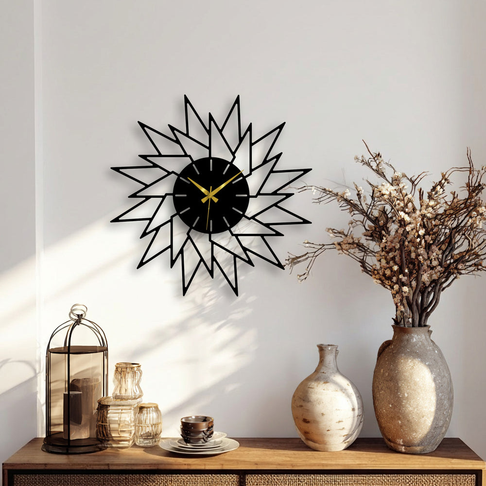 Highlighting the layering effect, this abstract starburst metal wall clock's geometric design creates a dynamic, modern metal wall decor statement.