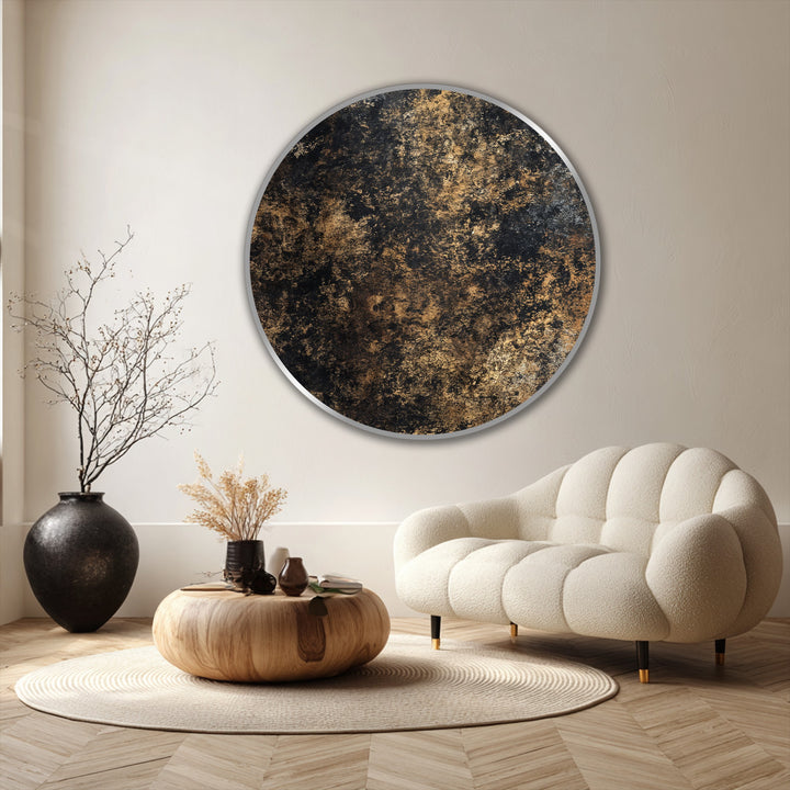 Evoking a sophisticated mood, the golden patina in this textured black and gold round oil painting wall art offers an alluring touch of modern home decoration.