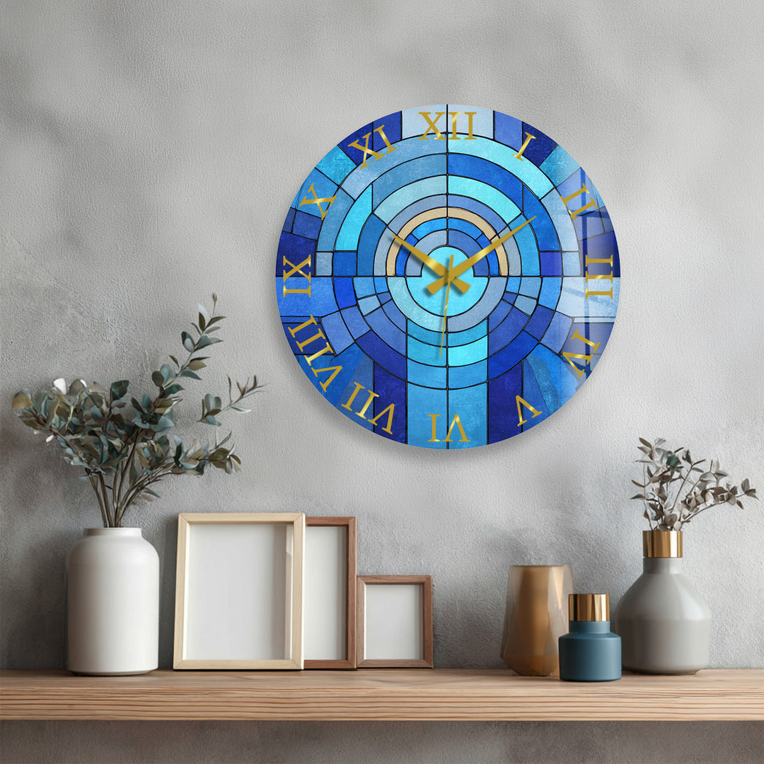 Blaue geometrische Glas-Wanduhr – Dekor im Buntglas-Stil