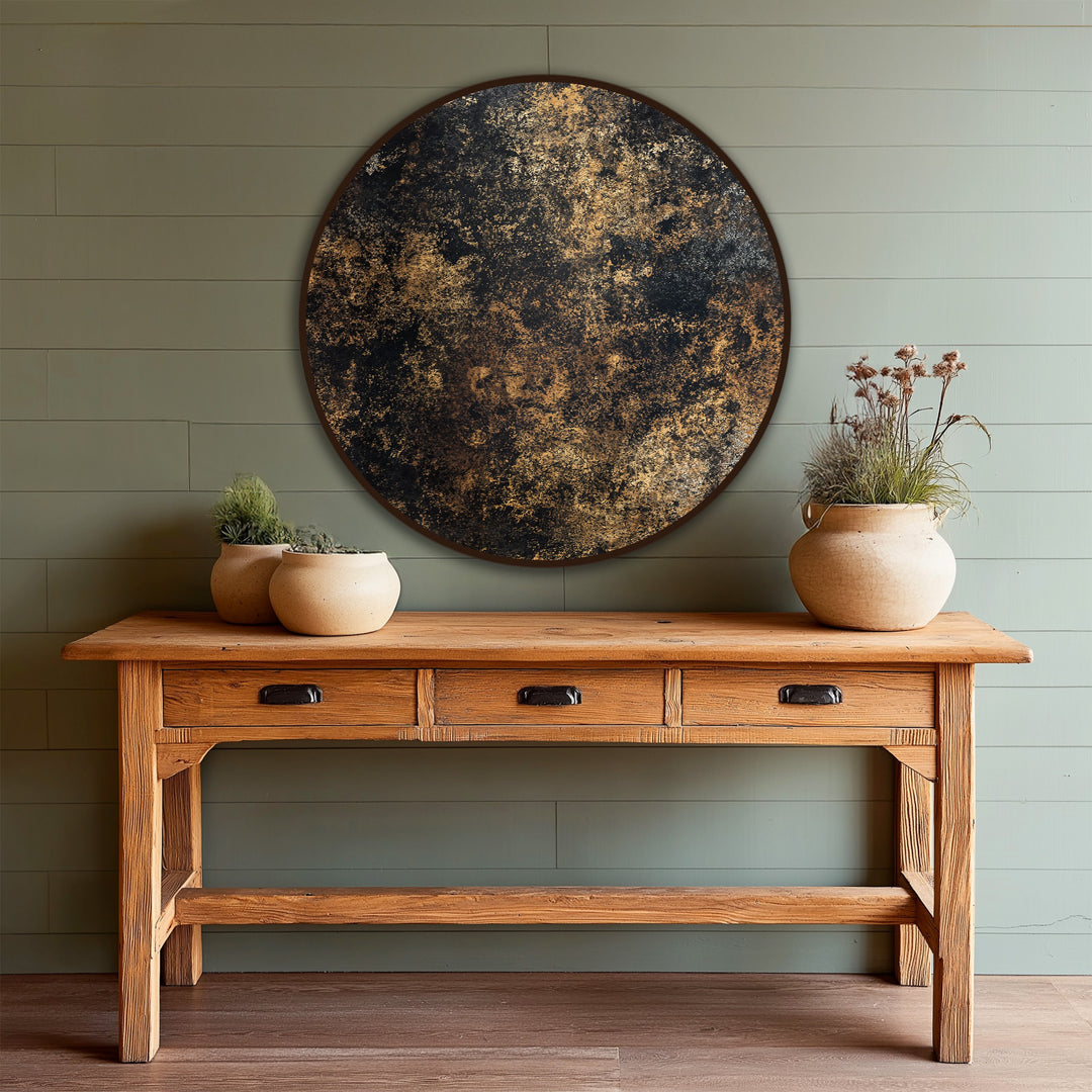 Highlighting the abstract quality, the midnight gold texture presents an engaging oil painting artwork, showcasing a unique round wooden design perfect for sophisticated interiors.