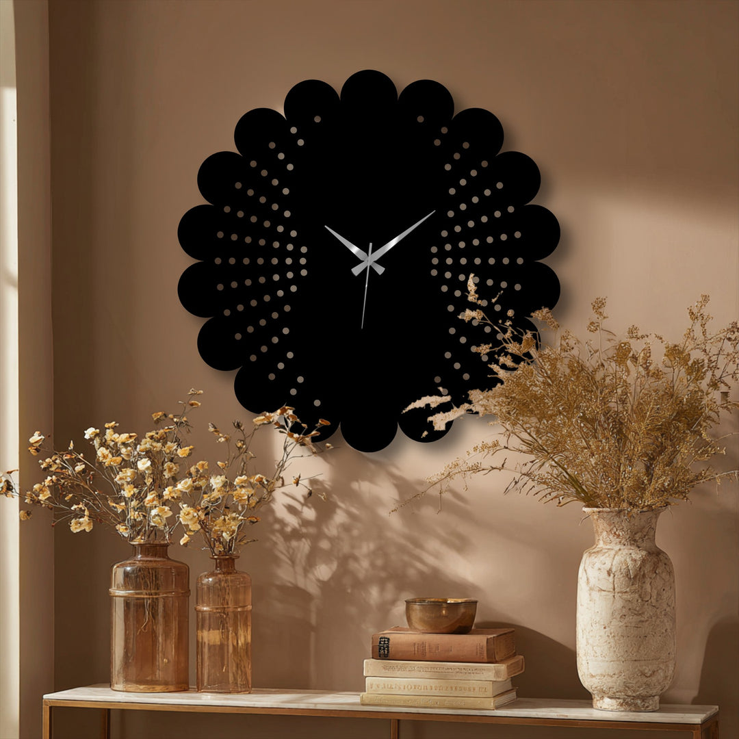 Geometric scalloped edges and a dotted pattern define this modern decoration wall art metal wall clock, offering a striking contrast to its sleek, dark center.