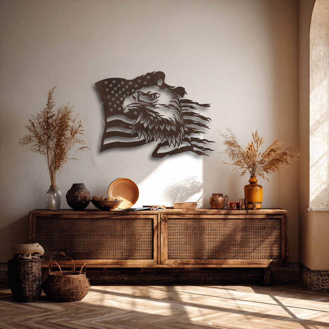 Expertly crafted from durable metal, this striking eagle and American flag decoration wall art boasts superior material quality.
