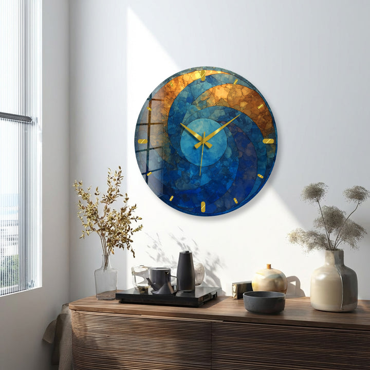 Blaue und goldene Glaswanduhr – abstraktes Kreisdekor