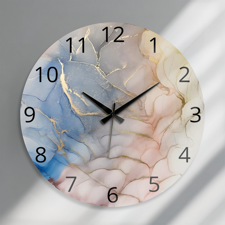 Pastellrosa und blaue Marmorglas-Wanduhr