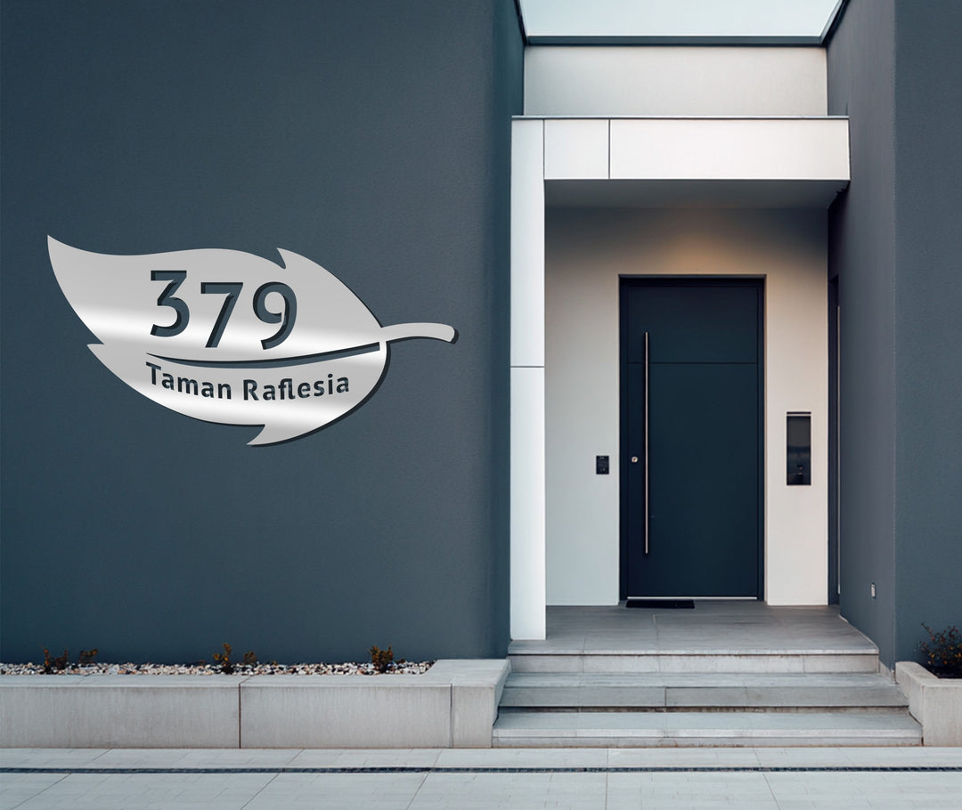 Personalized metal address sign outdoor