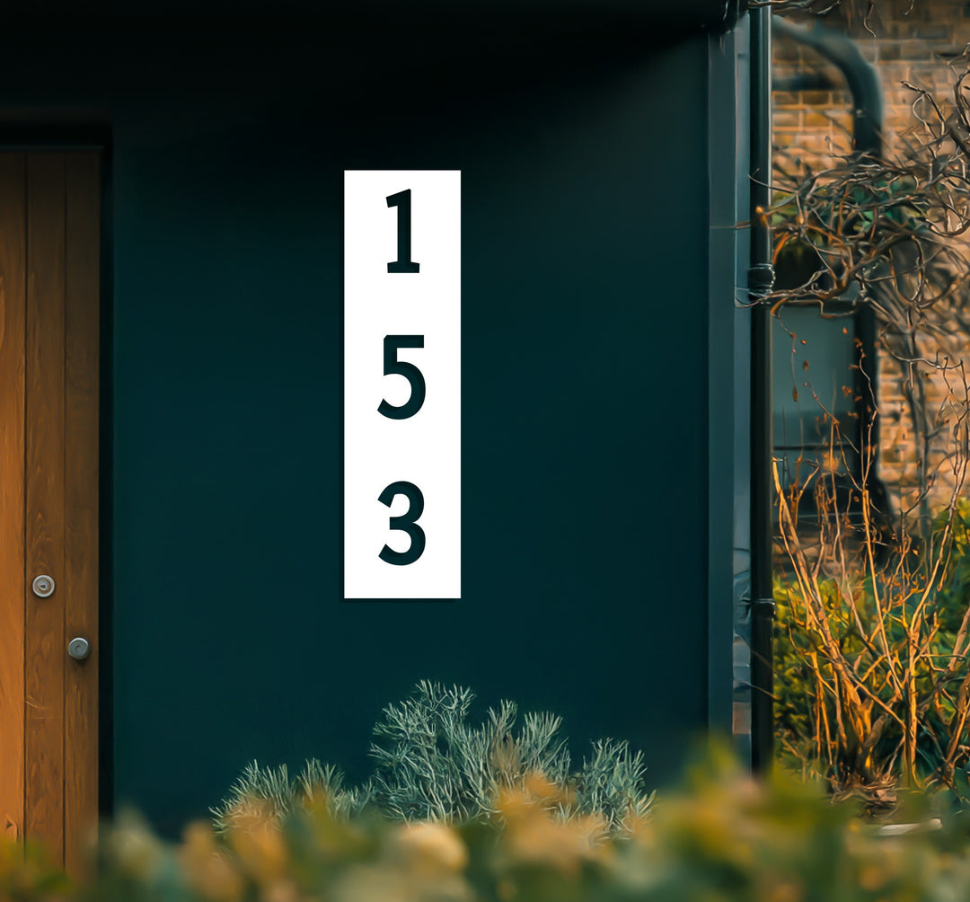 التناظر الإلهي – الهندسة الزخرفية فن جداري معدني