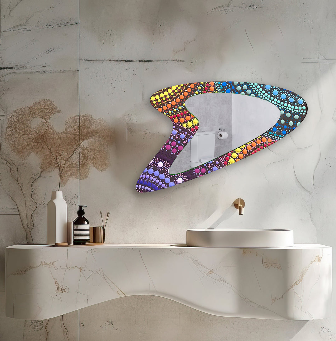 Mirror wall decor with creative frames and reflective details to elevate your home interior
