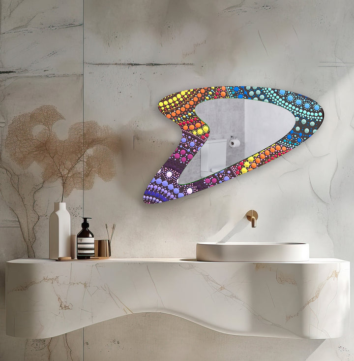 Mirror wall decor with creative frames and reflective details to elevate your home interior
