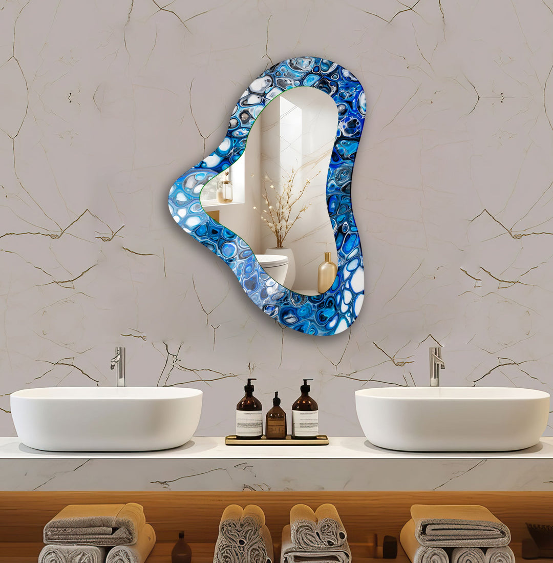 Stylish wall mirrors featuring sleek and modern frames for a sophisticated look
