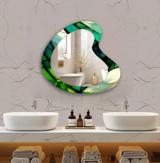 Decorative wall mirror featuring elegant details to enhance your home’s ambiance
