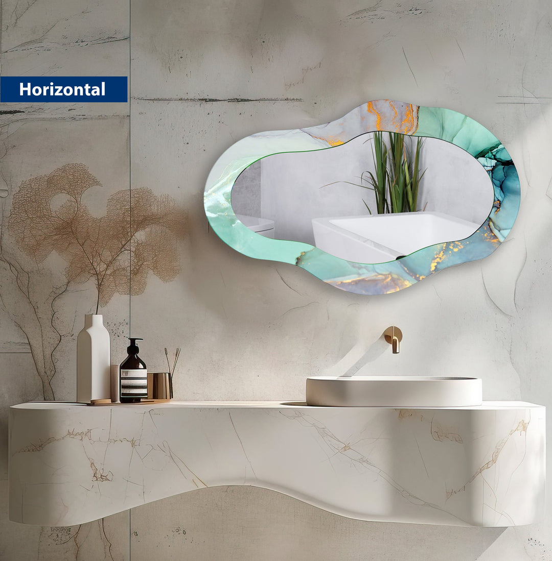 Großer asymmetrischer Wandspiegel aus Marmor