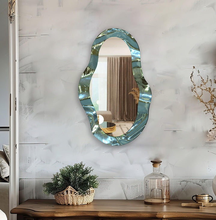 Asymmetrischer Wandspiegel in Metallic-Grau