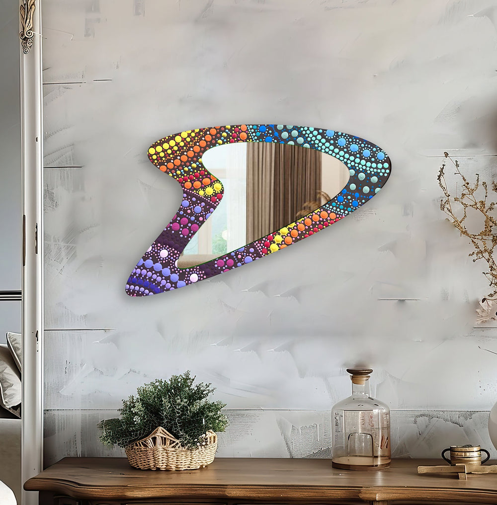 Mirror wall decor combining reflective surfaces and artistic shapes for a stunning focal point
