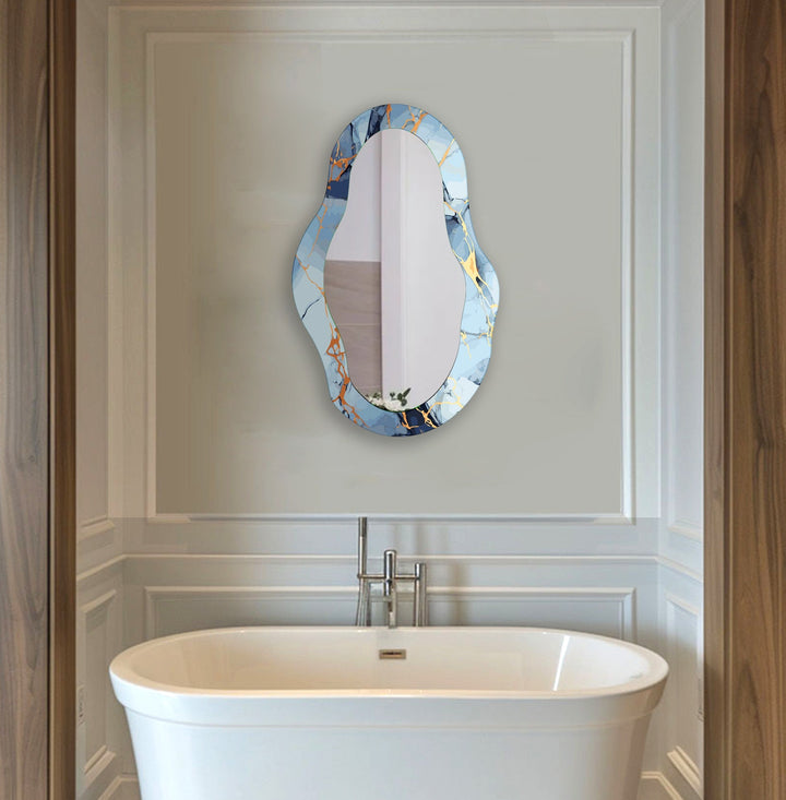 Wall mirrors combining modern aesthetics with classic elegance for timeless appeal
