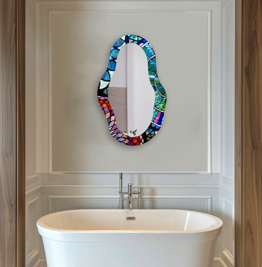 Mirror wall decor with creative frames and reflective details to elevate your home interior
