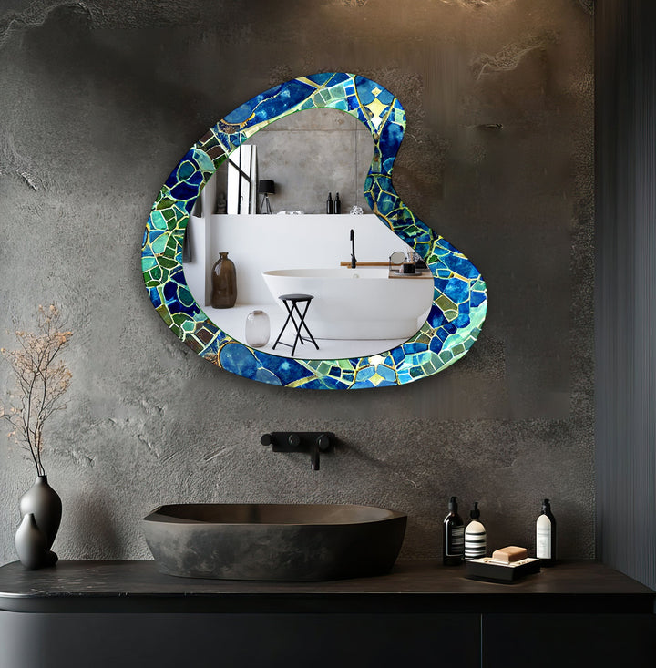 Mirror wall decor combining reflective surfaces and artistic shapes for a stunning focal point
