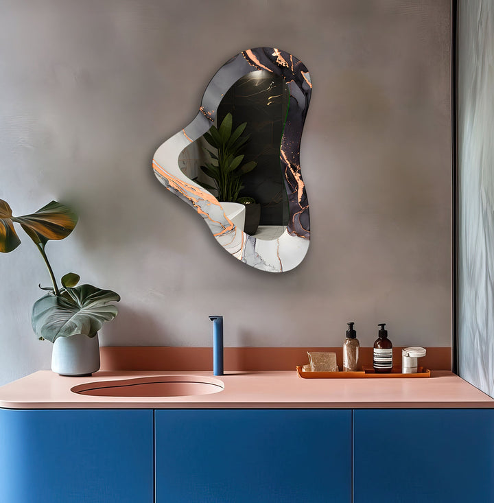 Grauer asymmetrischer Wandspiegel aus Glas