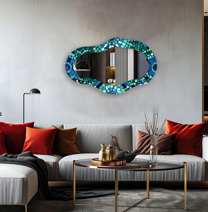 Mirror wall decor combining reflective surfaces and artistic shapes for a stunning focal point
