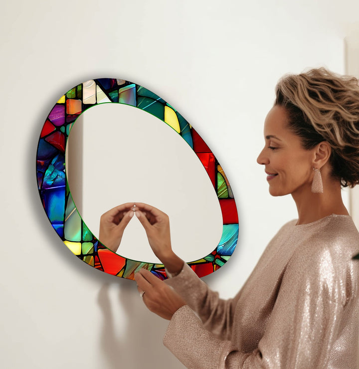 Decorative wall mirror featuring elegant details to enhance your home’s ambiance
