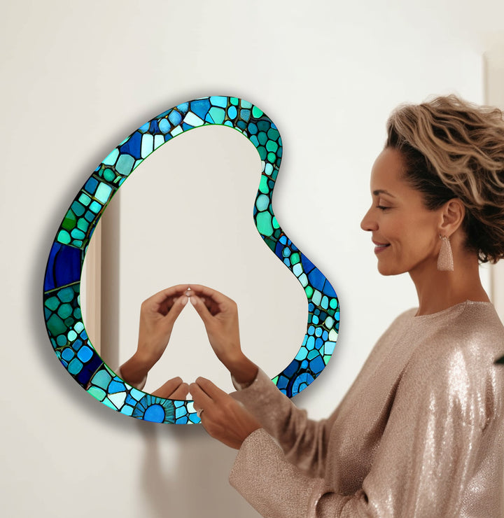 Stylish wall mirrors blending traditional charm with modern elegance for a timeless look
