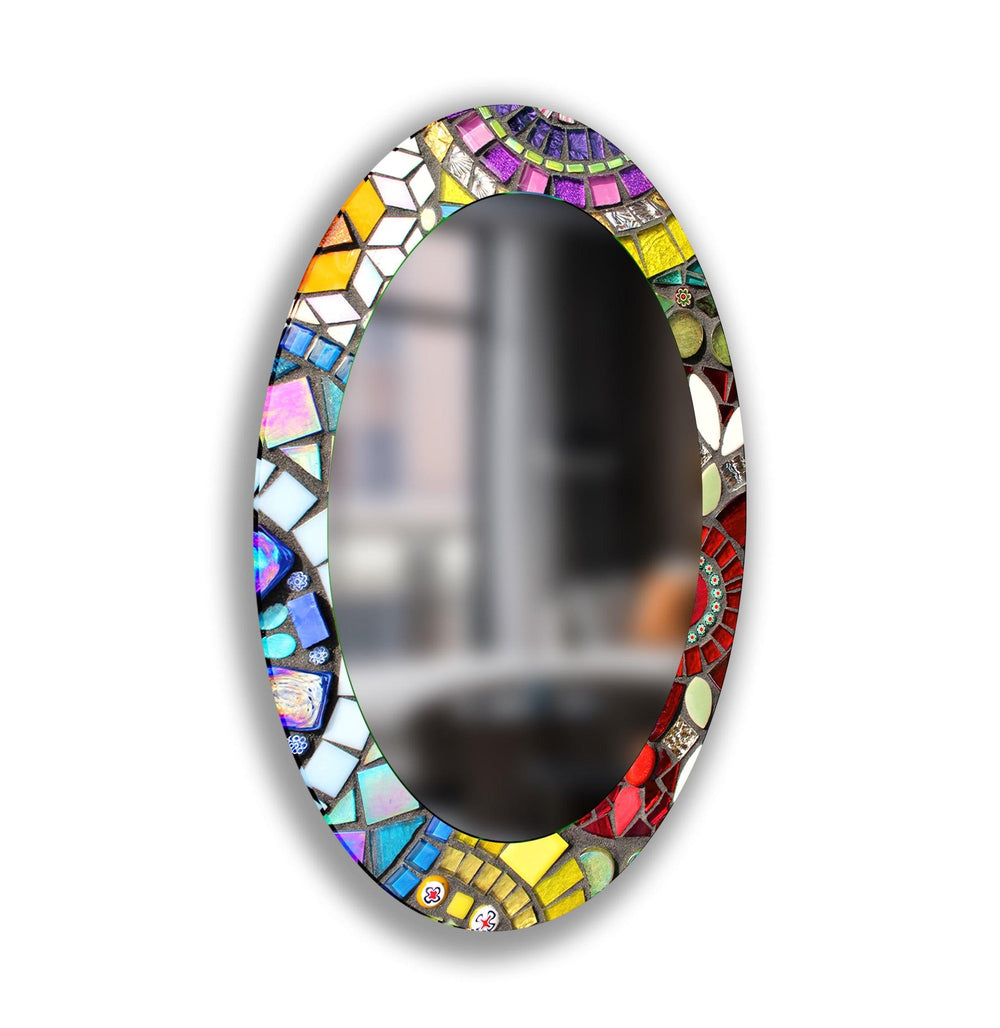 Stylish wall mirrors with bold and sleek frames to elevate the decor of any room
