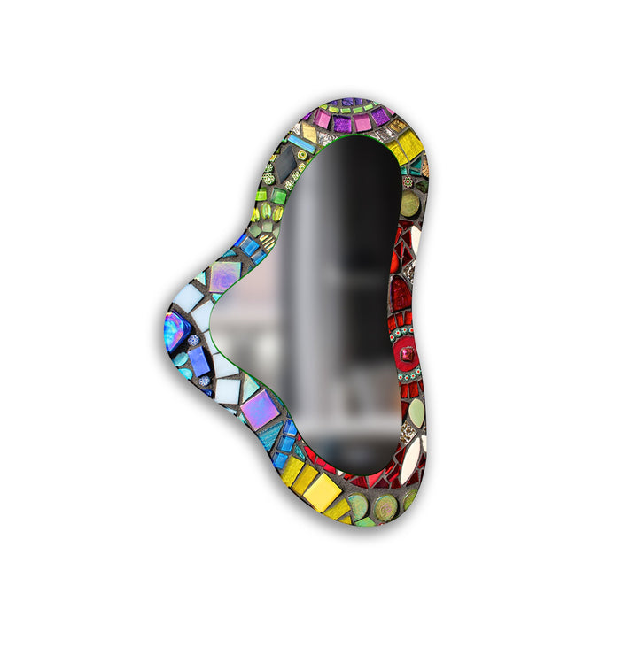 Stylish wall mirrors with ornate frames to create a luxurious and eye-catching feature
