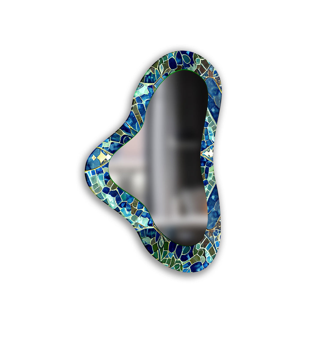 Mirror wall decor combining reflective surfaces and artistic shapes for a stunning focal point
