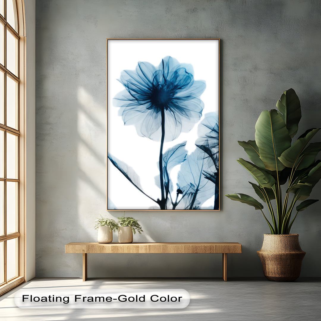 Winterliche Ruhe – Japanische Frau im blauen Kimono, Leinwanddruck | Gerahmtes Kunstwerk