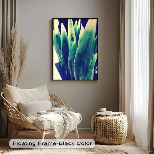 Verdant Sculpted Leaves – Contemporary Green Canvas Prints - MyPhotoStation