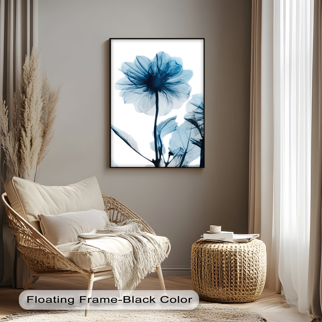 Winterliche Ruhe – Japanische Frau im blauen Kimono, Leinwanddruck | Gerahmtes Kunstwerk