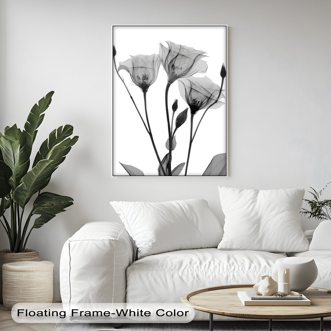 Winterliche Ruhe – Japanische Frau im blauen Kimono, Leinwanddruck | Gerahmtes Kunstwerk