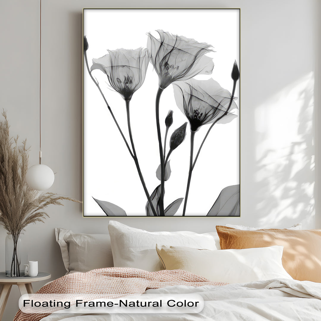 Winterliche Ruhe – Japanische Frau im blauen Kimono, Leinwanddruck | Gerahmtes Kunstwerk