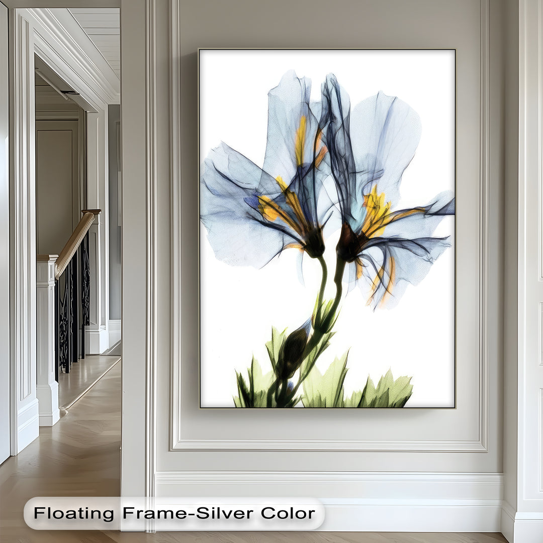 Winterliche Ruhe – Japanische Frau im blauen Kimono, Leinwanddruck | Gerahmtes Kunstwerk