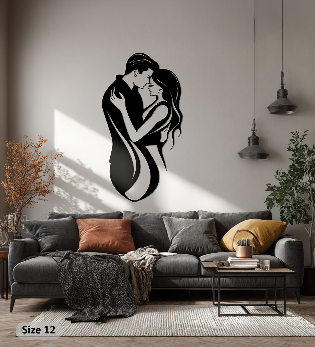عناق أبدي – صورة ظلية لزوجين رومانسيين فن جداري معدني