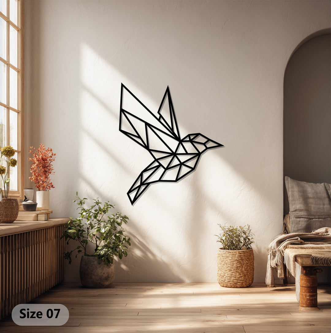 الطيران الهندسي - طائر الطنان متعدد الأضلاع فن جداري معدني