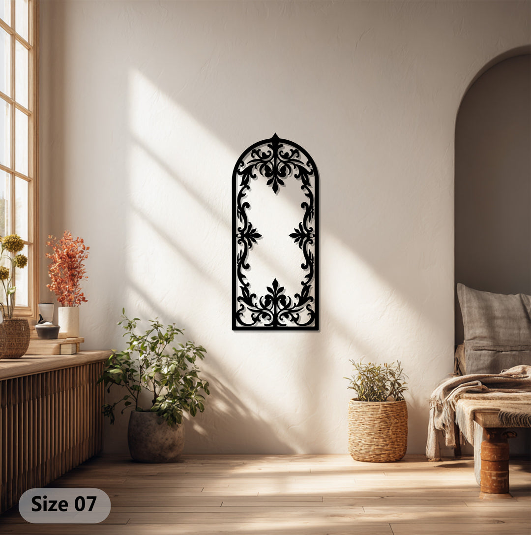 قوس ملكي – أسود مزخرف فن جداري معدني