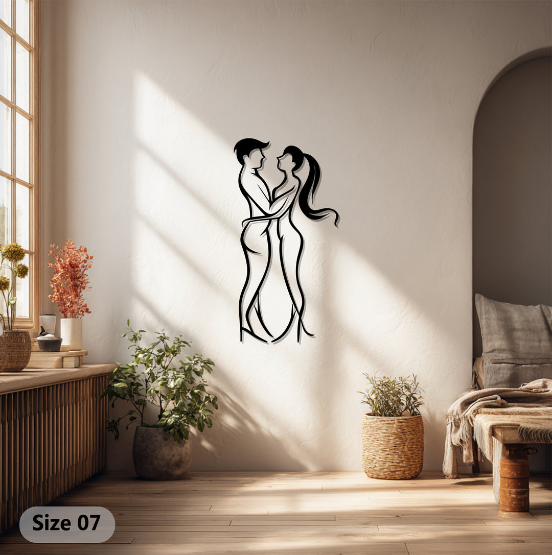 Embrace of Love Metal Wall Art – Minimalist Couple Silhouette Decor