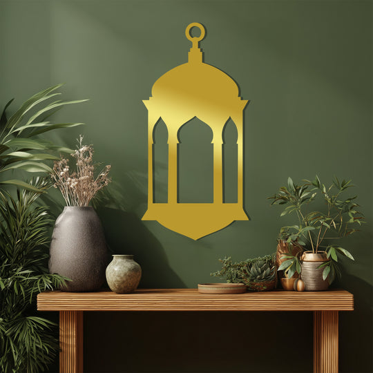 High color saturation enhances the golden tones of this Islamic Ramadan metal wall art decoration wall art, creating a striking hanging lantern.