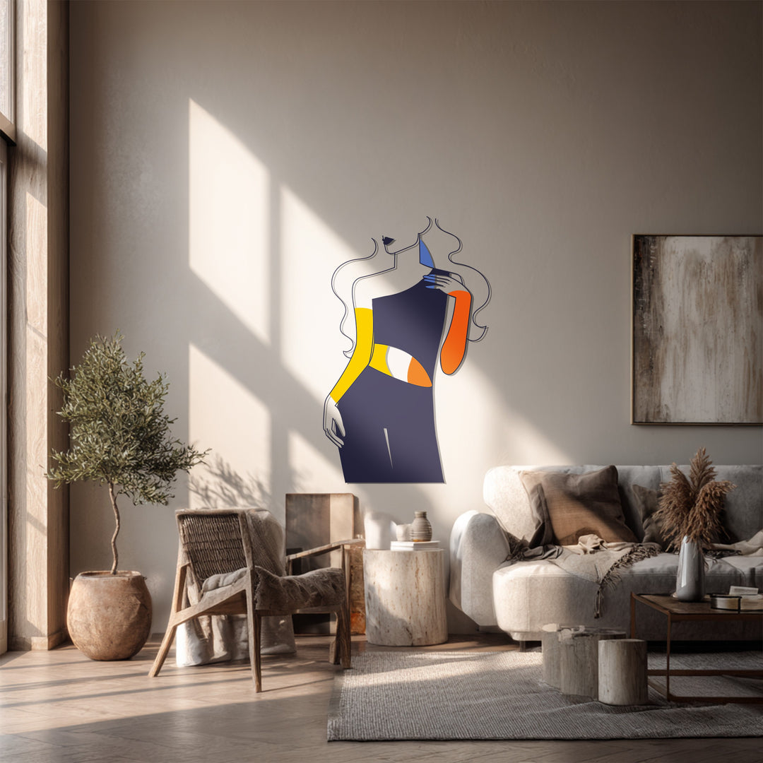 Abstract Fashion Woman Metal Wall Art – Modern Minimal Decor