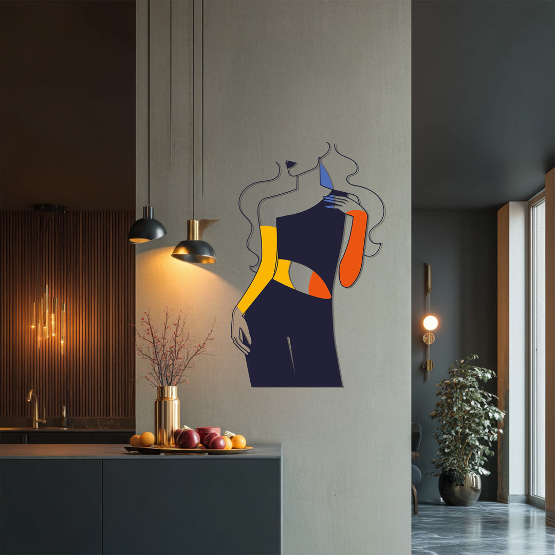 Abstract Fashion Woman Metal Wall Art – Modern Minimal Decor