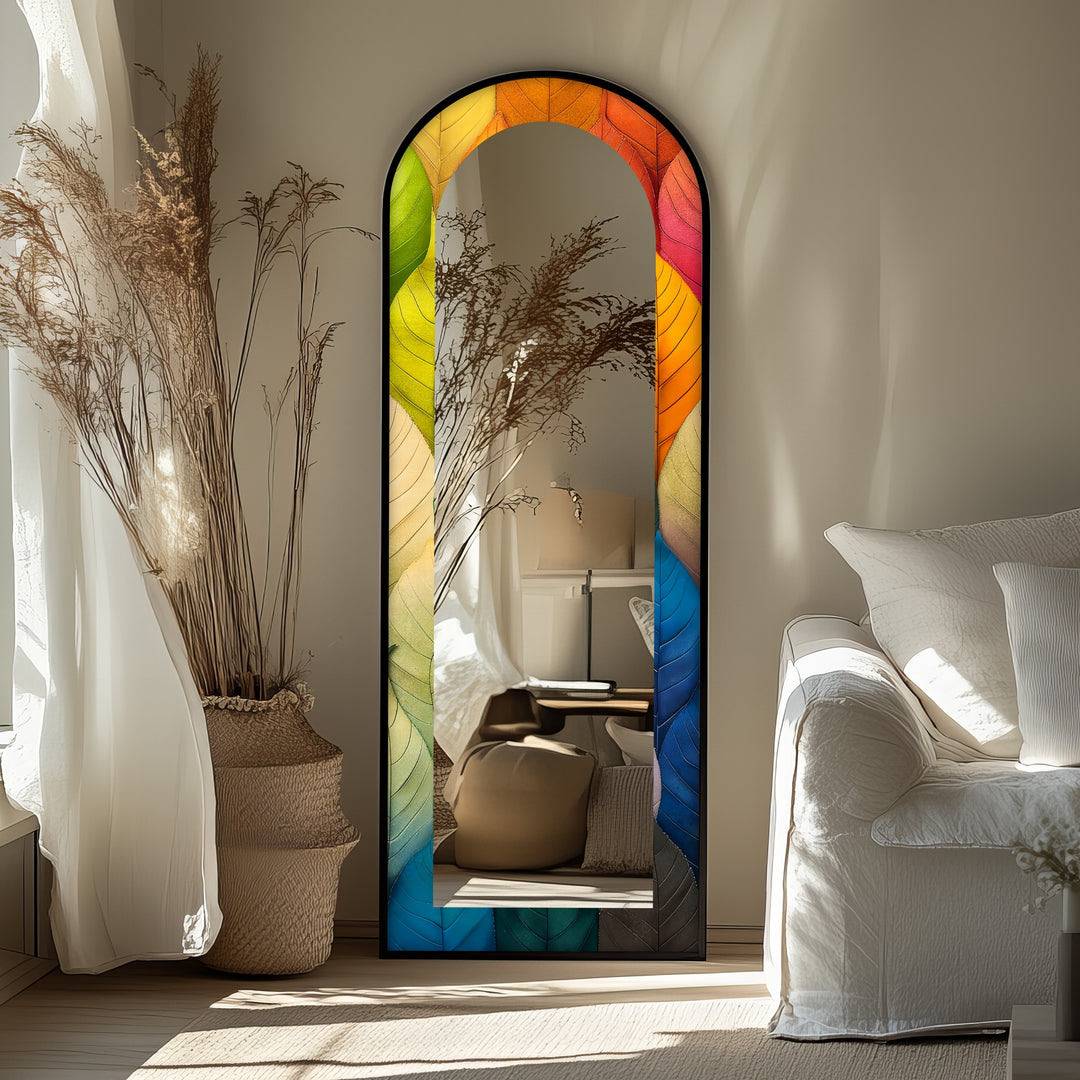 Botanic Spectrum – Abstrakter Standspiegel mit Blattmuster 