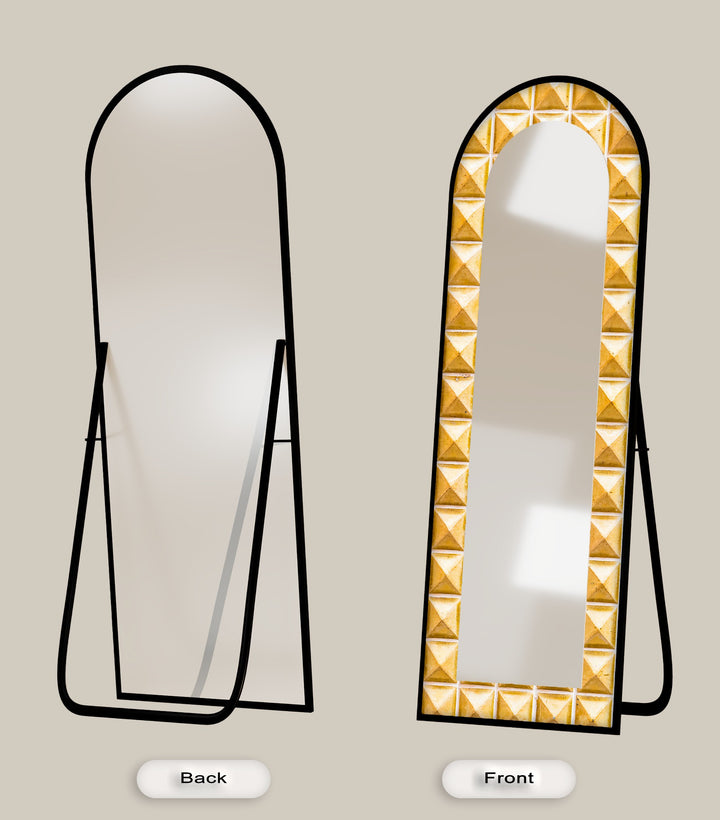 Goldene Pyramide - Mosaik-Bodenspiegel 