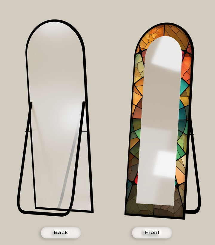 Warm getöntes Design – gebeizter Standspiegel 