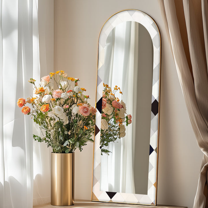 Ivory Diamond Glow – Mosaik-Standspiegel 