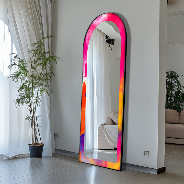 Fließendes Pink und Orange – Abstrakter Standspiegel 