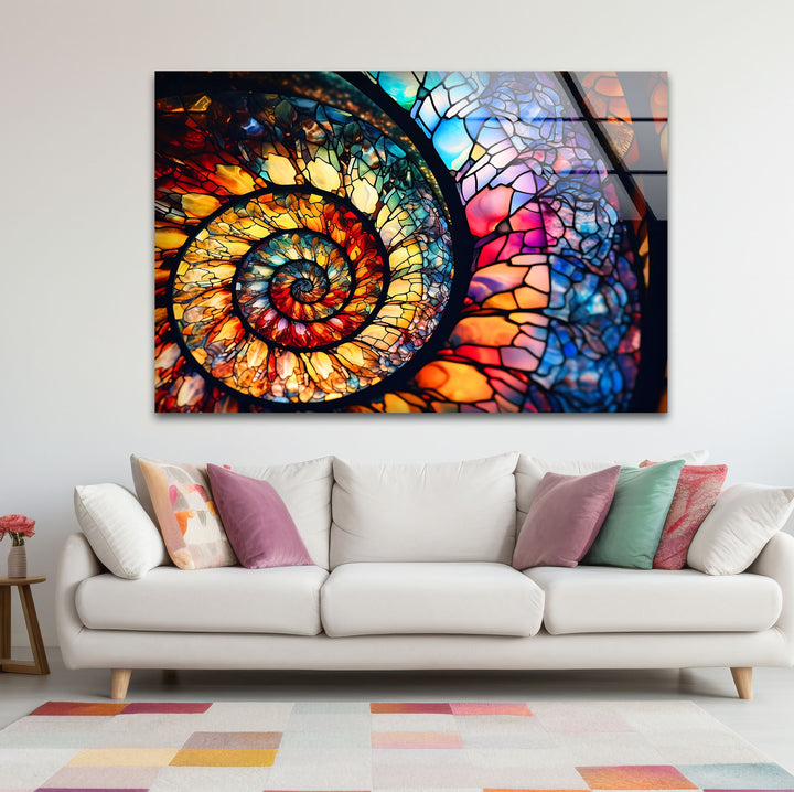 Spiralförmige Wandkunst aus Buntglas – Lebendiges Nautilusmuschel-Design 
