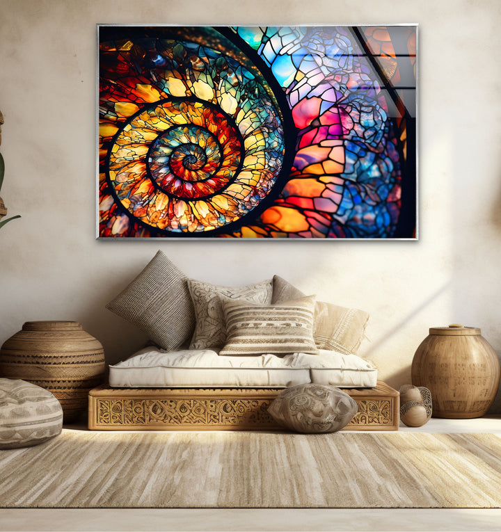 Spiralförmige Wandkunst aus Buntglas – Lebendiges Nautilusmuschel-Design 