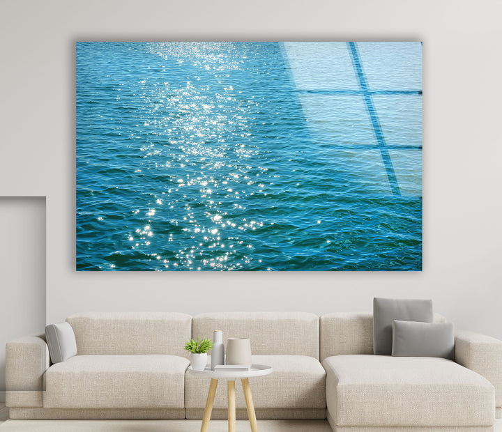 Sonnenbeschienene Meeresoberfläche Wandkunst – Minimalistischer Seeglasdruck 