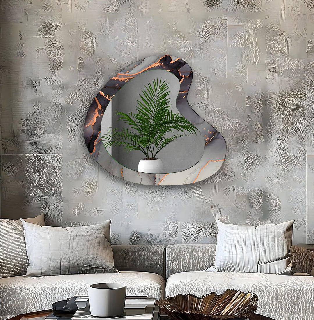Mirror wall decor with creative frames and reflective details to elevate your home interior
